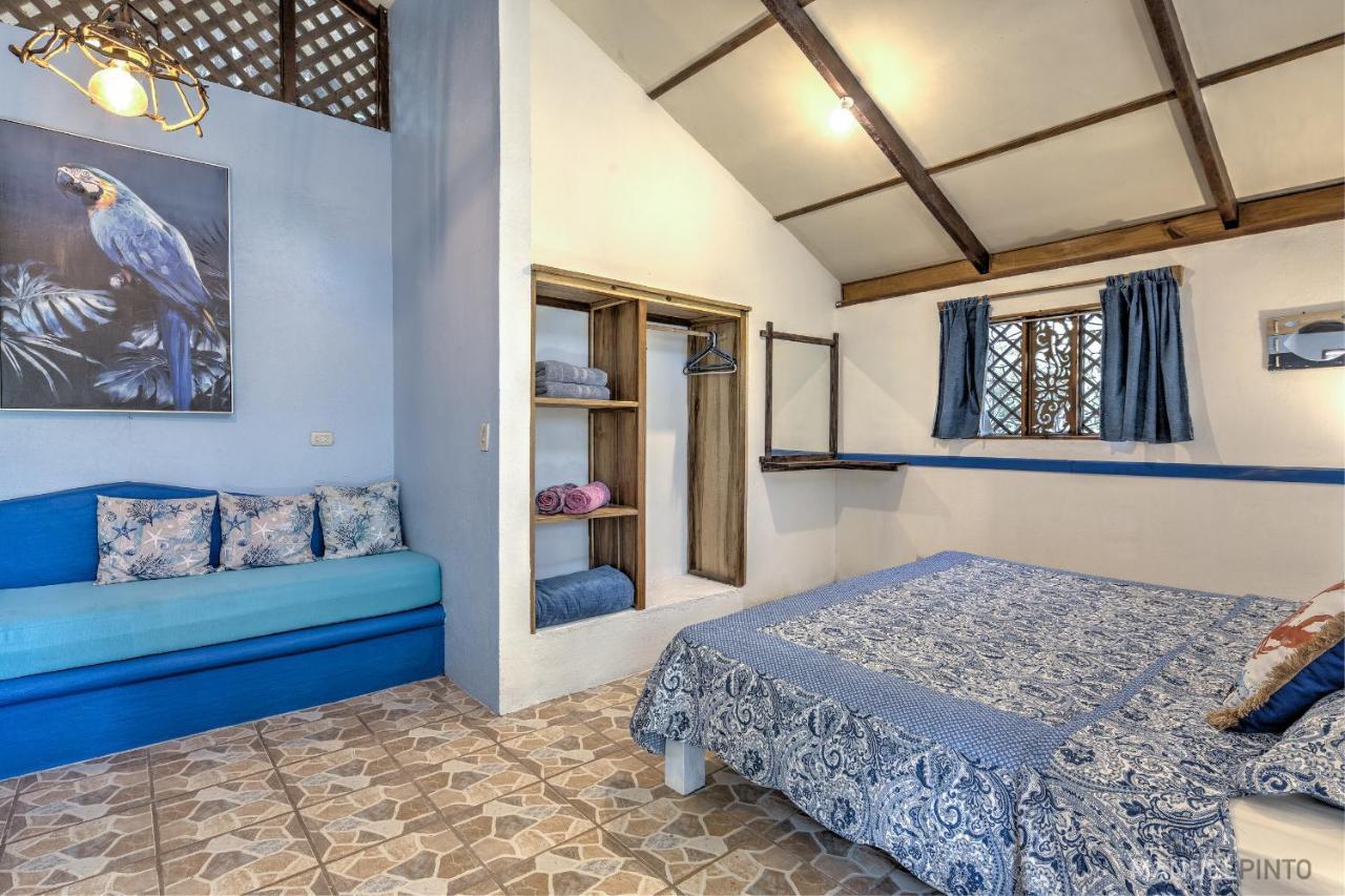 Casa Violeta Beach House In Пунта Ува Екстериор снимка